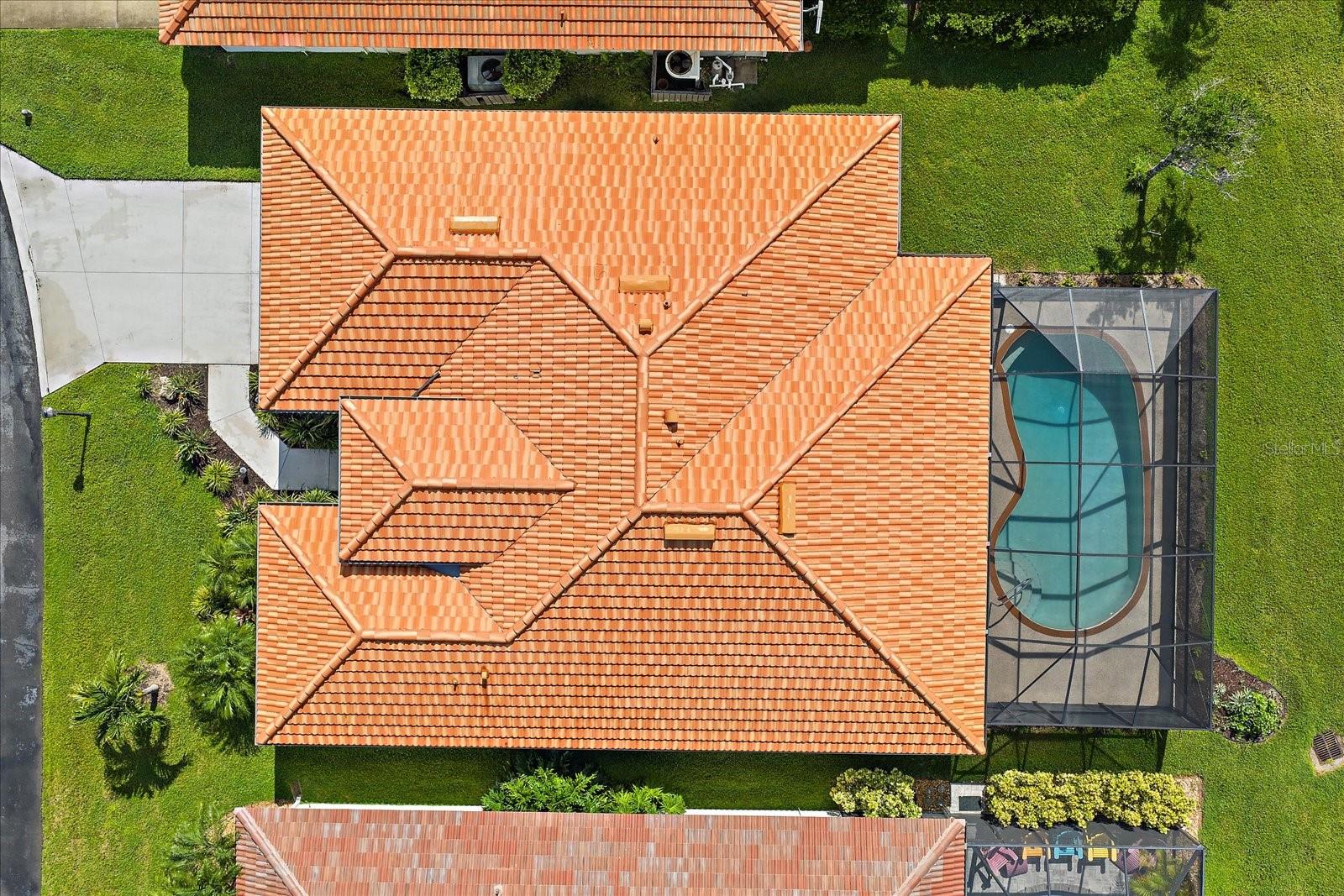 COVE POINTE - Residential