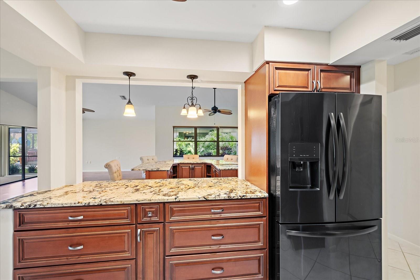COVE POINTE - Residential