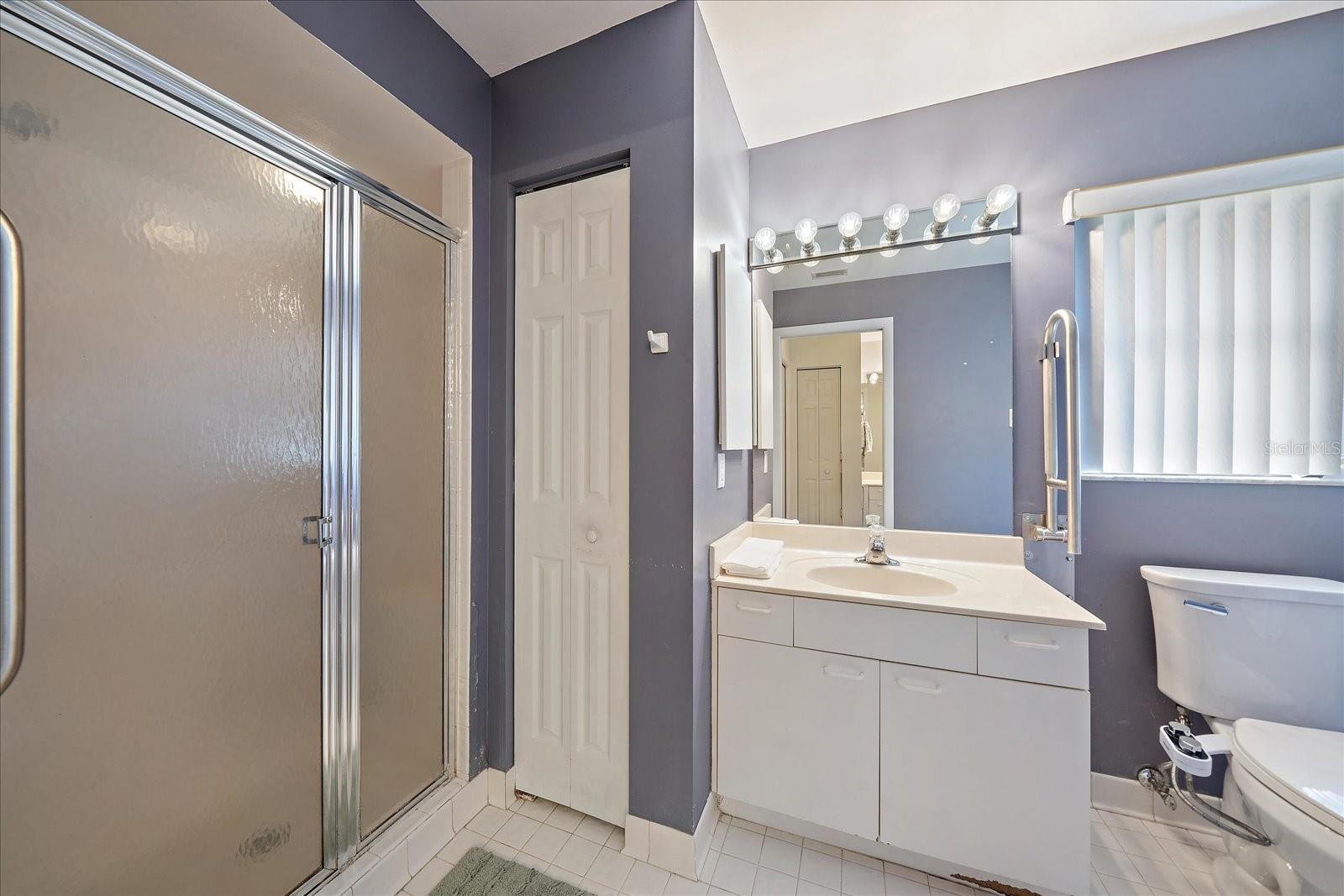 COVE POINTE - Residential
