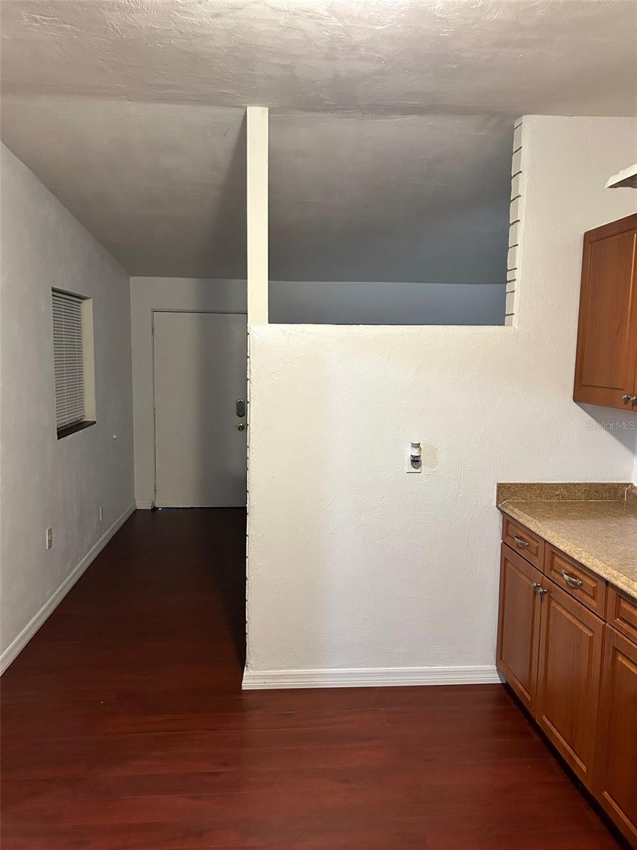 584 FREMONT AVENUE