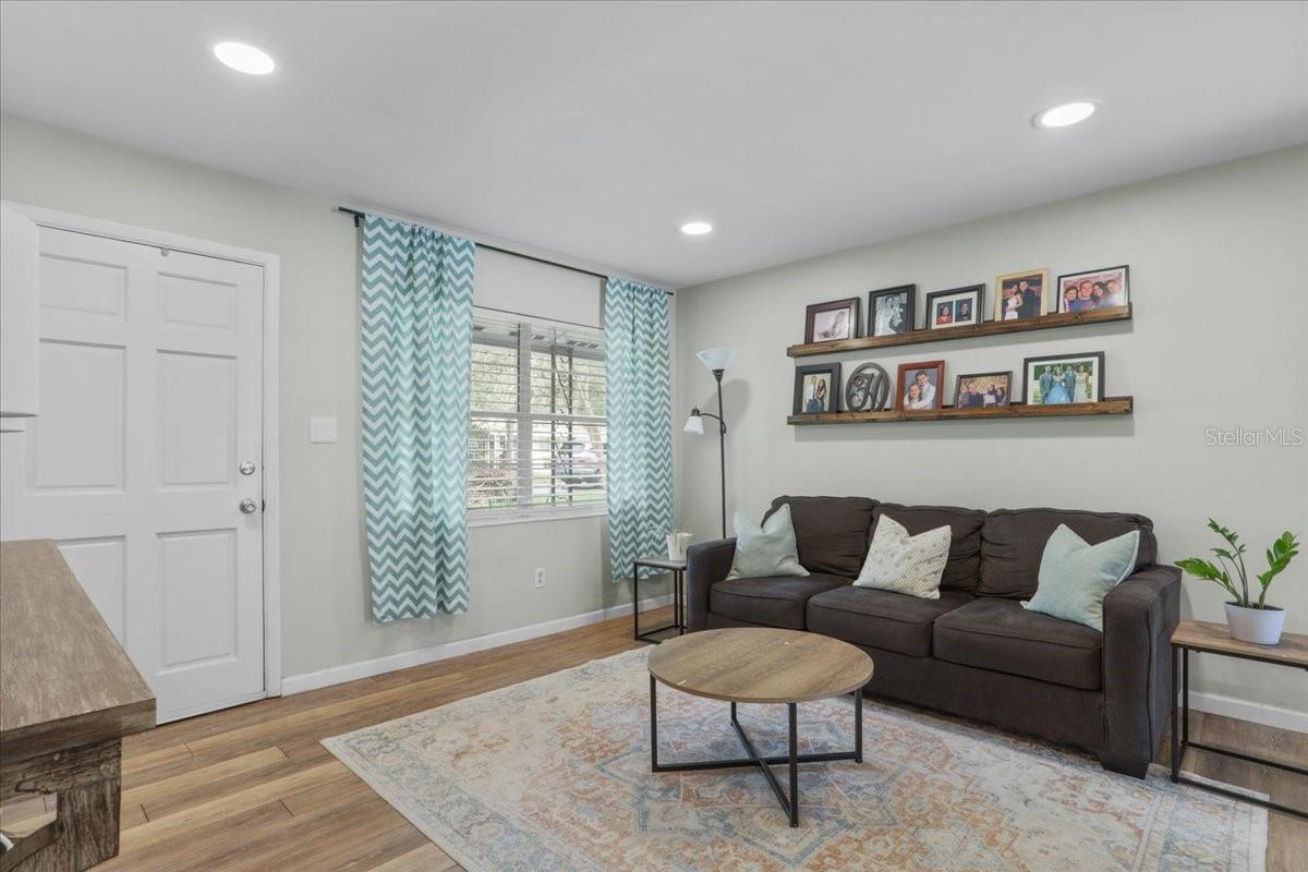 1315 NW 40TH TERRACE