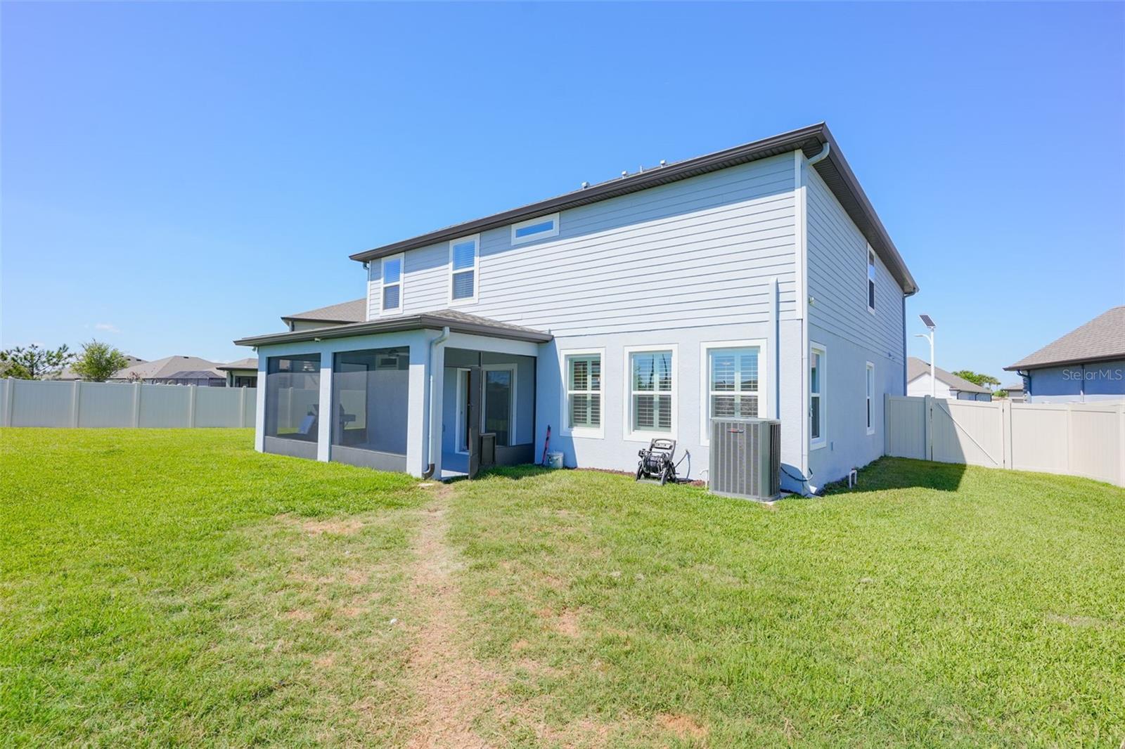 MIRADA PCLS 20 & 22 - Residential