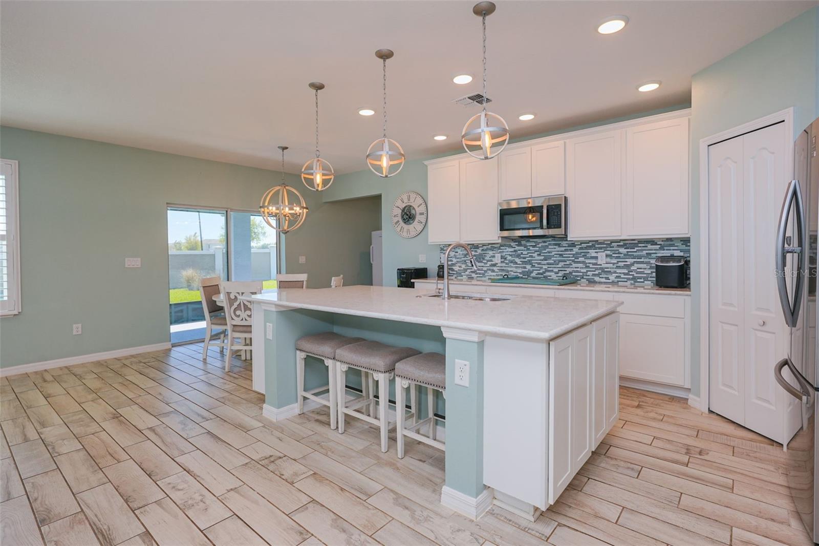 MIRADA PCLS 20 & 22 - Residential