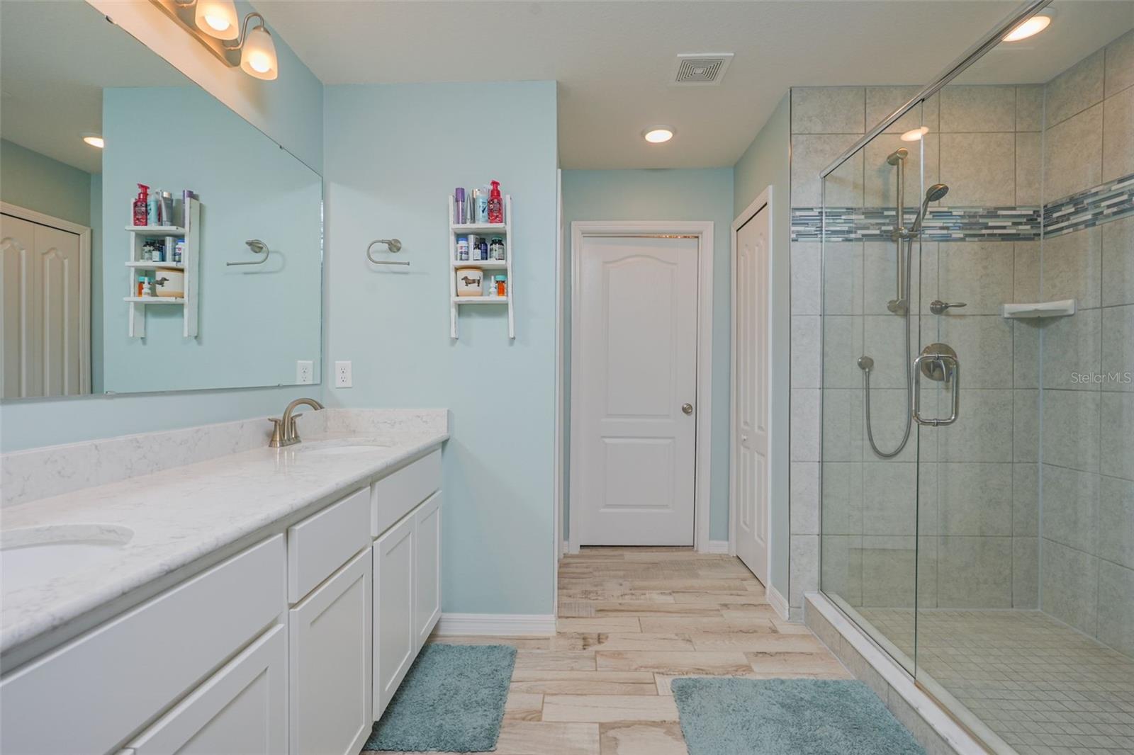 MIRADA PCLS 20 & 22 - Residential