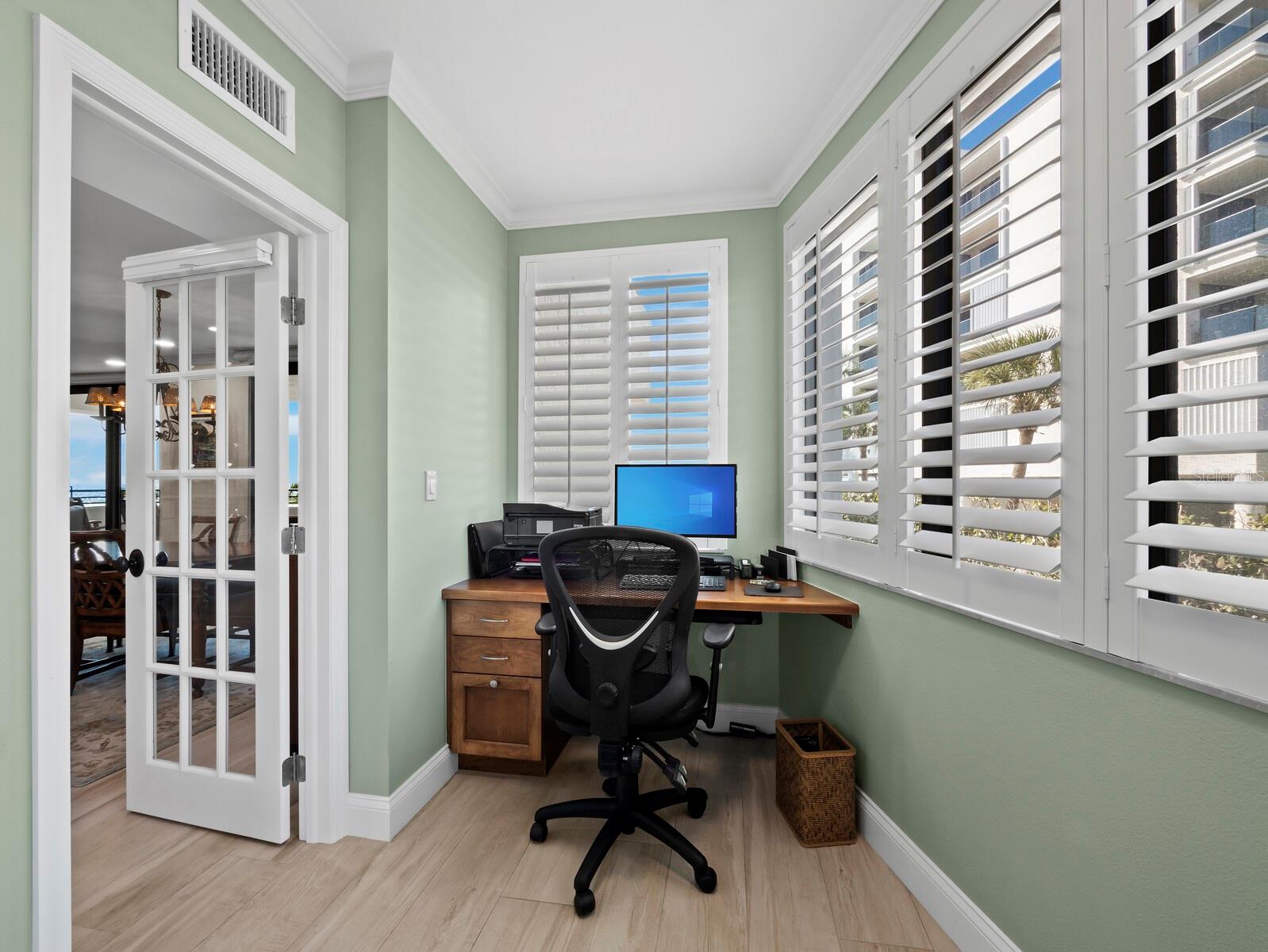 PLAYERS CLUB I - Residential