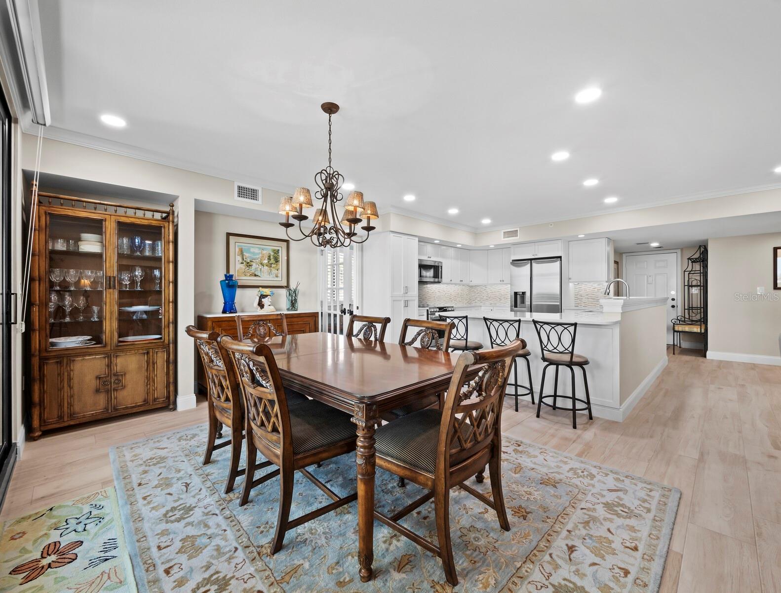 PLAYERS CLUB I - Residential