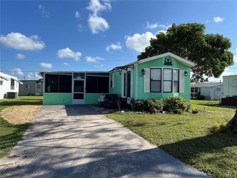 A home in SARASOTA