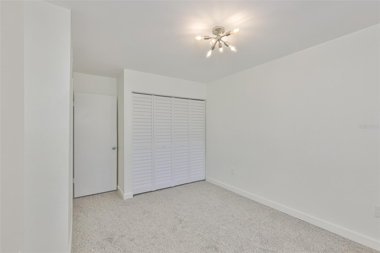 WHISPER WOOD TWNHMS CONDO - Residential Lease