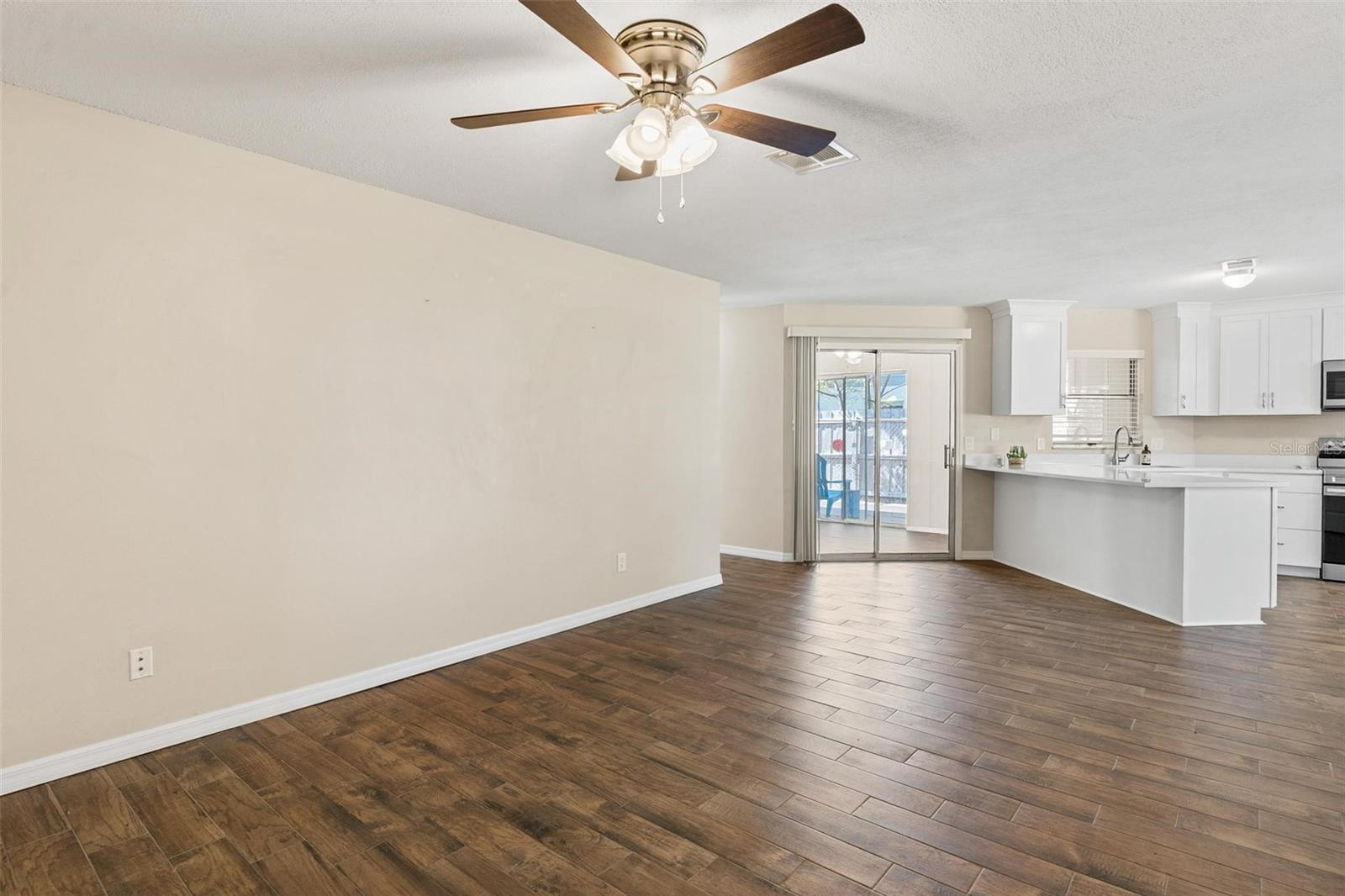 CENTURY ESTATES SUB - Residential