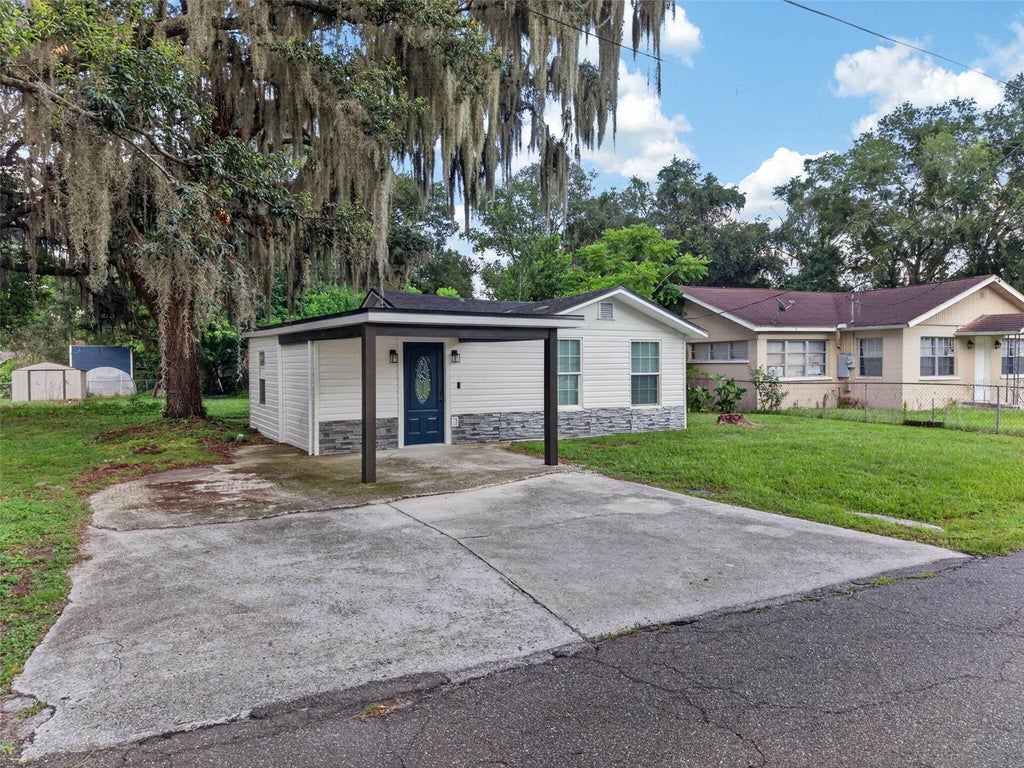 Photo of 925 Adrian Court, Lakeland, FL 33801 (MLS # O6424317)