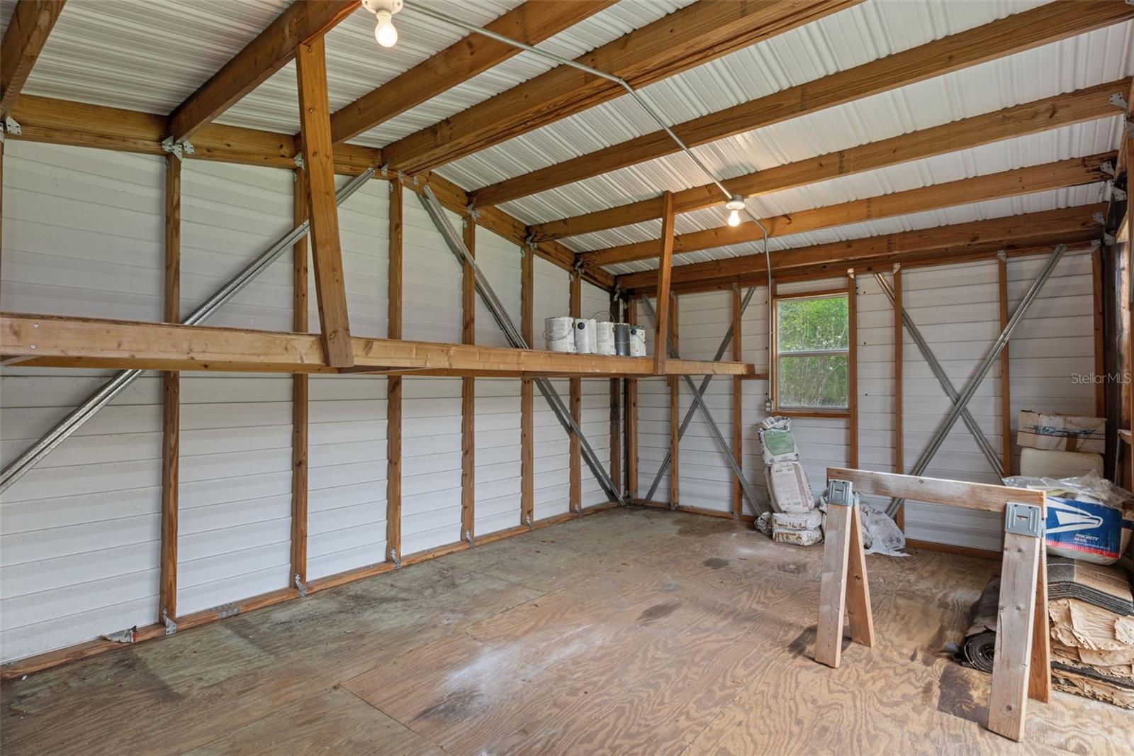 LEISURE HILLS - Residential