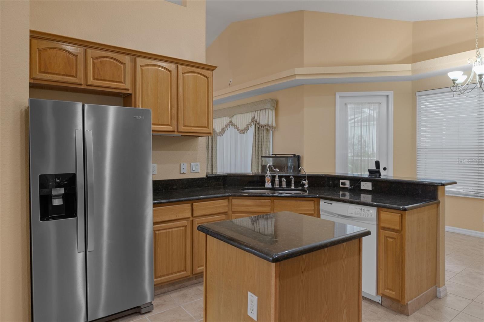 LEISURE HILLS - Residential