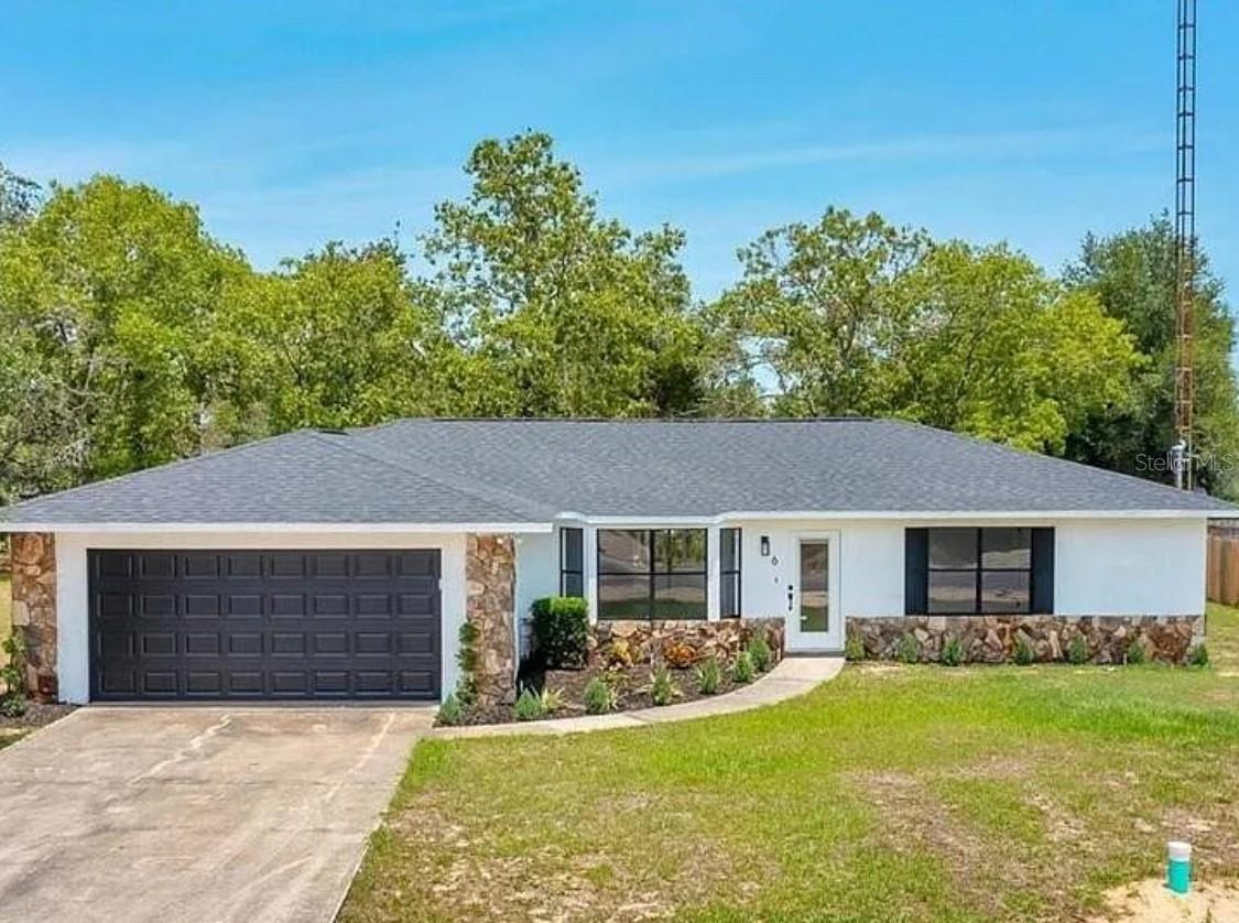 **BEAUTIFUL HOME -BETTER THAN NEW ** NO HOA-No Restrictions-Welcome to this spacious and inviting 3-bedroom, 3-bath home located in the highly desirable Silver Springs neighborhood of Ocala. Offering 1522 sq. ft. of comfortable living space, this home has been completely renovated, it features a thoughtfully designed layout open and modern with new luxury vinyl flooring, new ac, new roof, new water heather a gorgeous, renovated kitchen with brand-new stainless-steel appliances, including a Glass top stove/oven, refrigerator, microwave and dishwasher. Upgraded light fixtures, quartz countertops, a custom tile backsplash, 2 master suites. The primary suite offers a walk-in closet and stylish barn door, both bathrooms have been completely renovated with modern vanities and fixtures.
Enclosed back porch to enjoy the spacious backyard with grapefruit trees.
Conveniently situated walking distance to Aldi and Walmart, near schools, parks, shopping, and local amenities.
** Don't miss your chance to make this home yours!