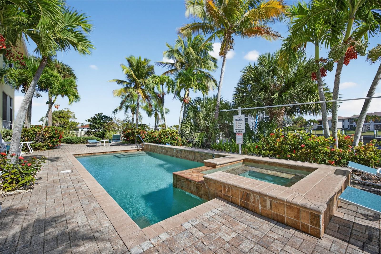 SAVANNA BAY CONDO - Residential
