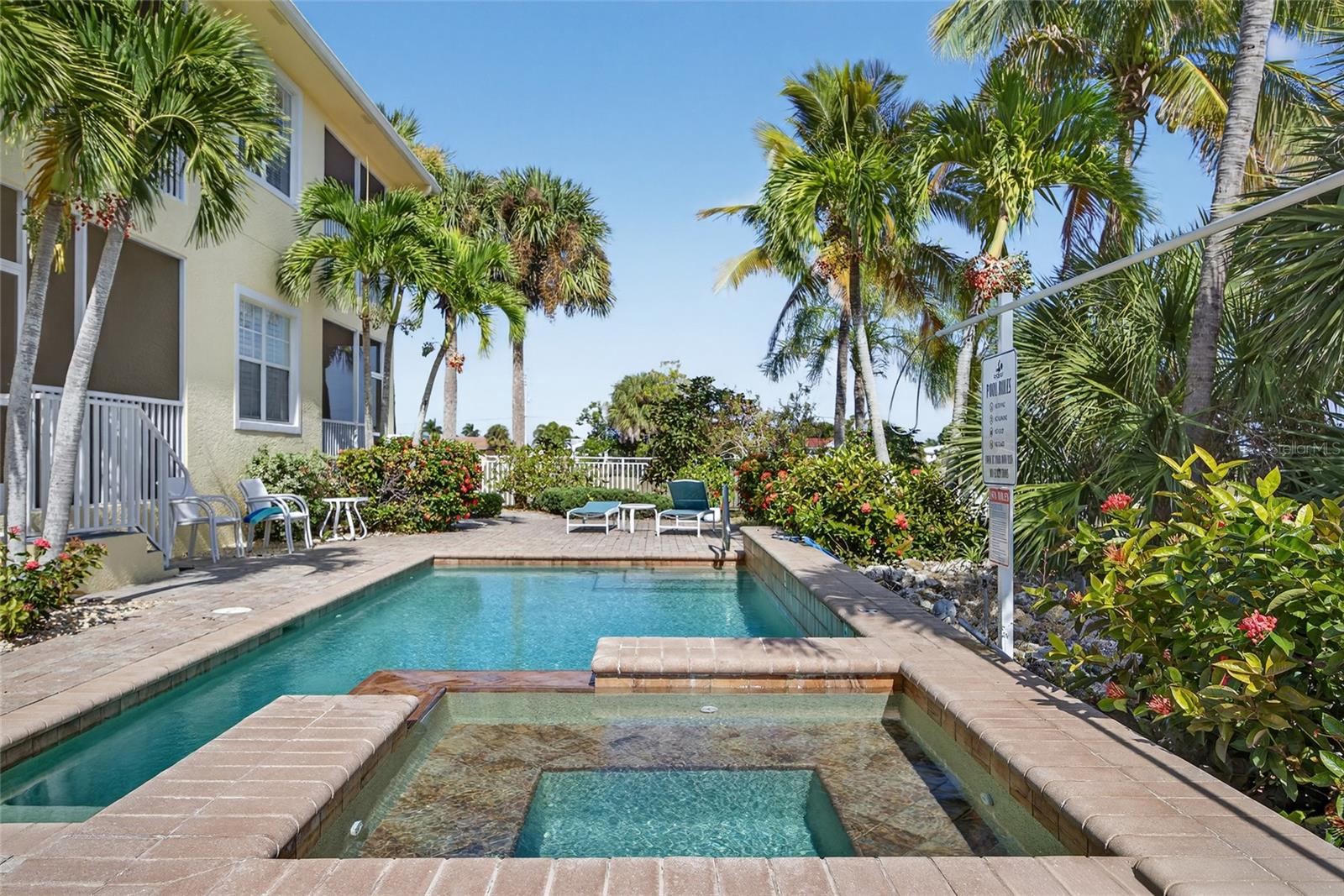 SAVANNA BAY CONDO - Residential