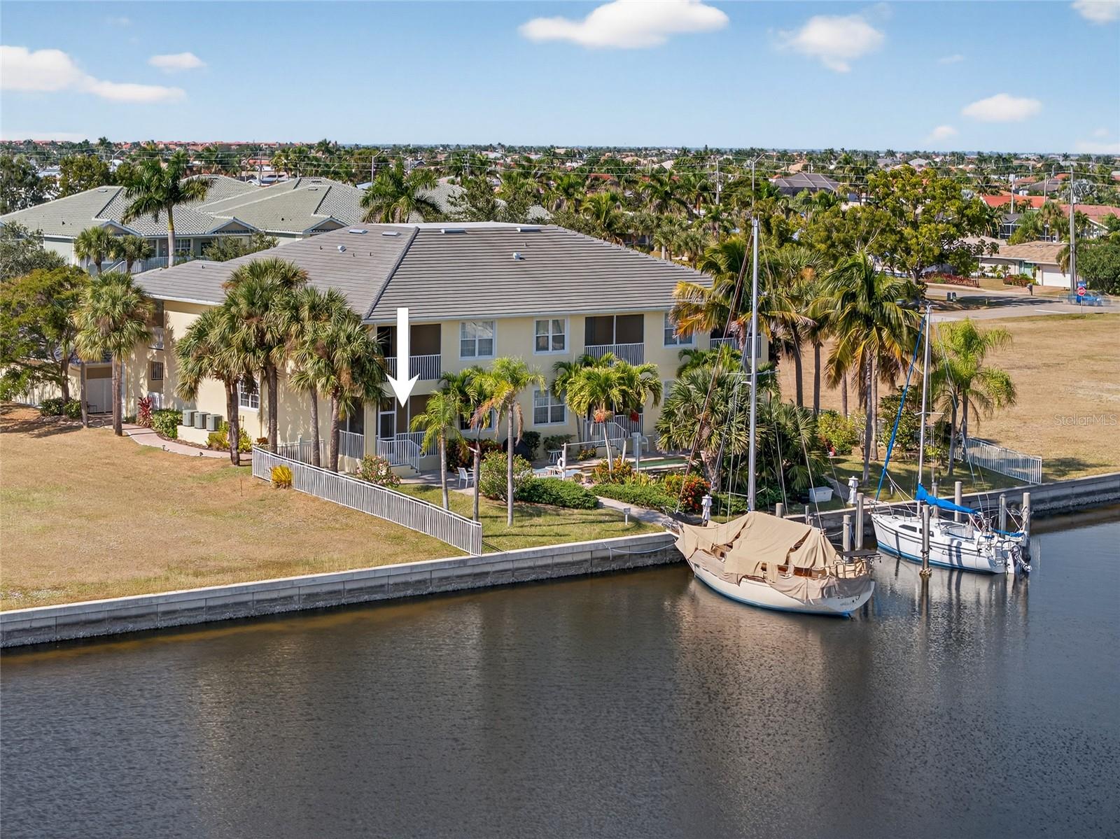 SAVANNA BAY CONDO - Residential