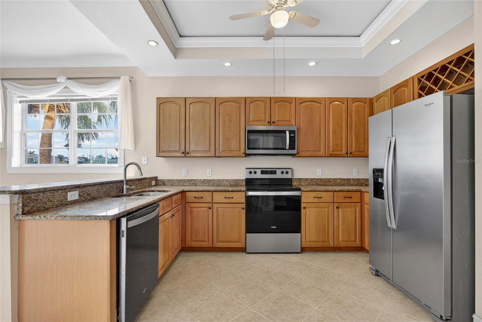 SAVANNA BAY CONDO - Residential