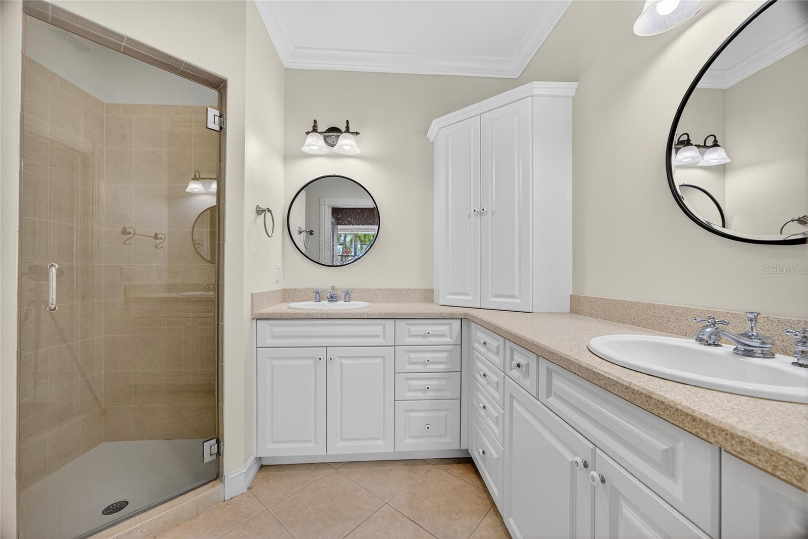 SAVANNA BAY CONDO - Residential