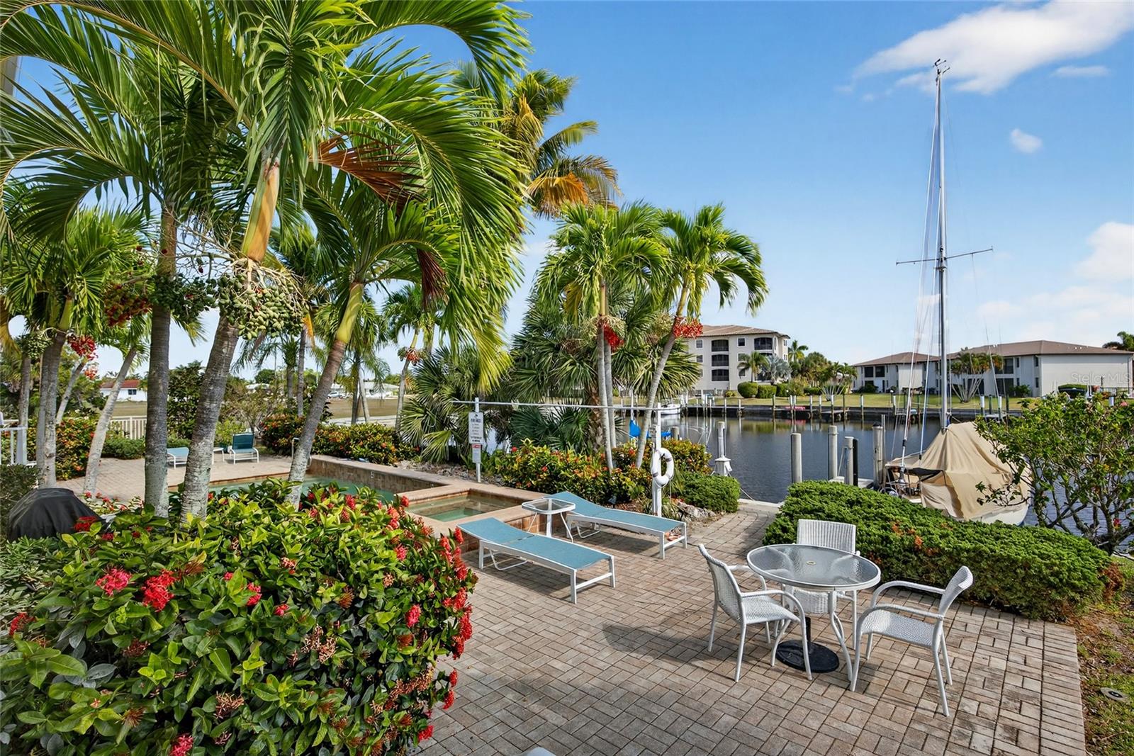 SAVANNA BAY CONDO - Residential