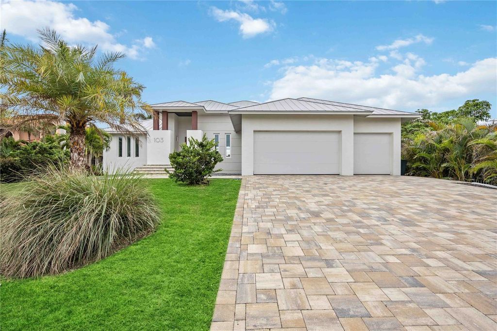 Photo of 103 Graham Street SE, Port Charlotte, FL 33952 (MLS # A4657418)