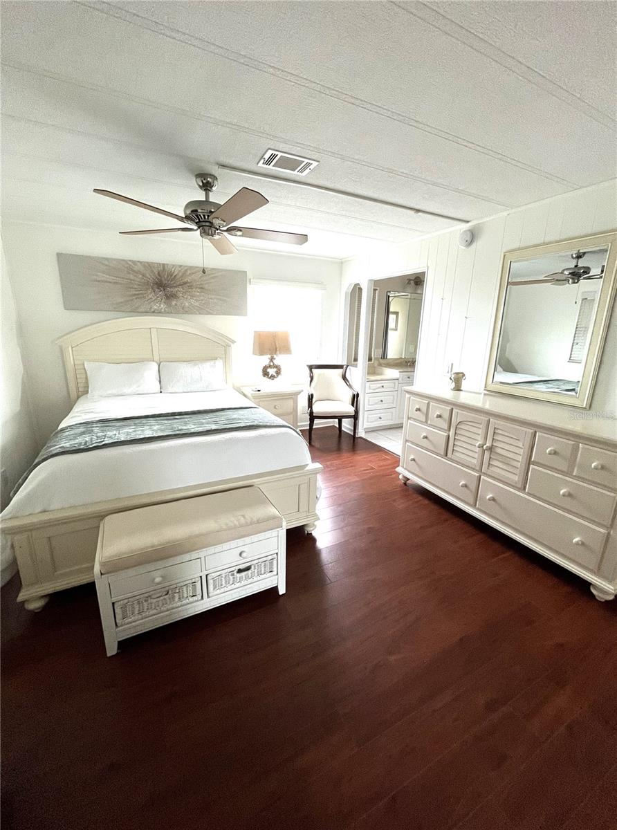 HARBOR ISLES II - Residential