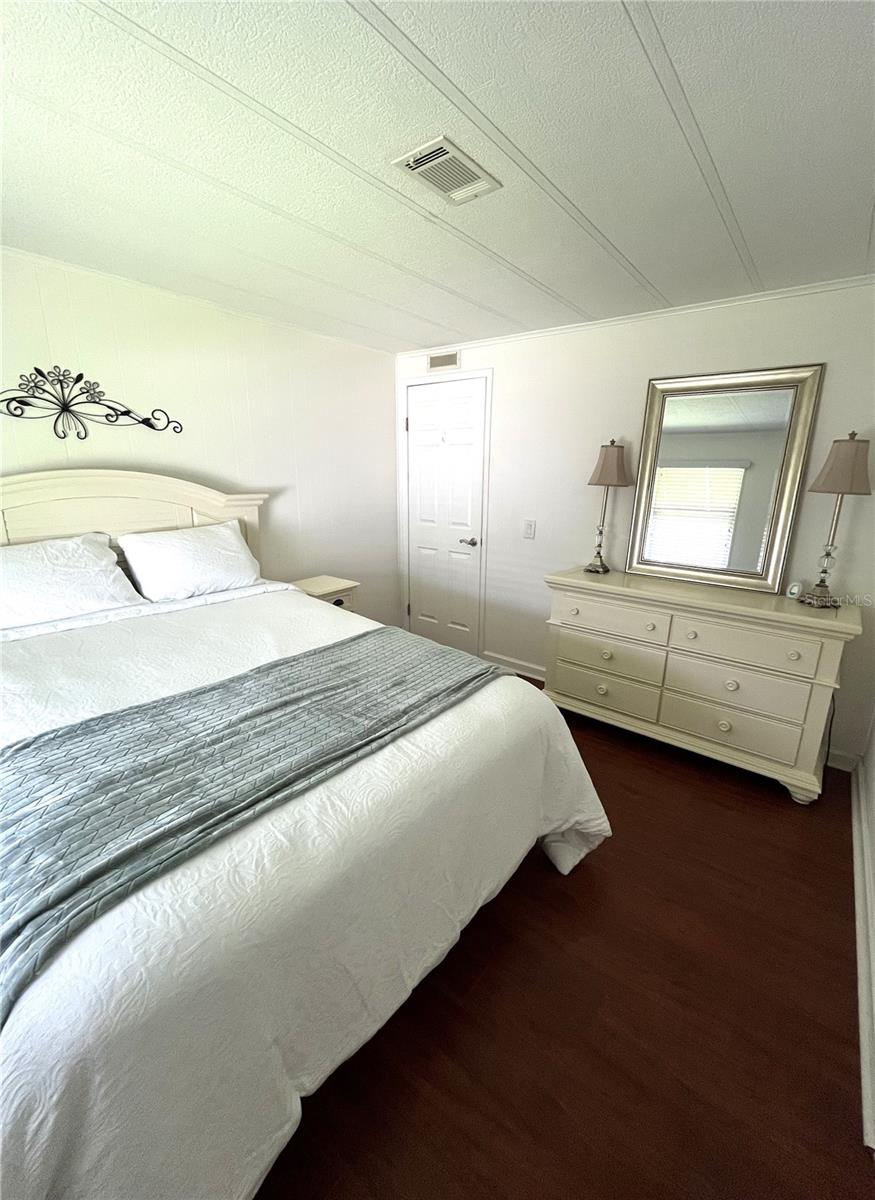HARBOR ISLES II - Residential