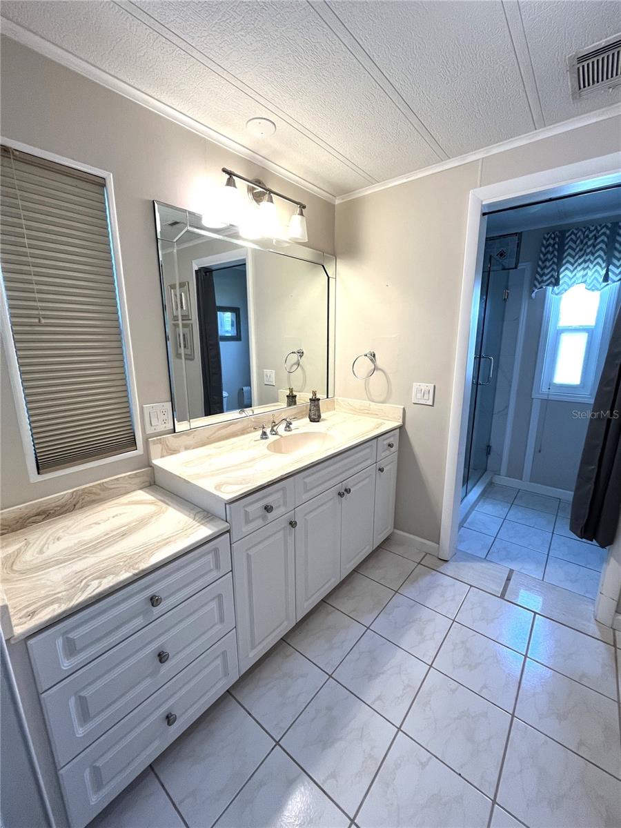 HARBOR ISLES II - Residential
