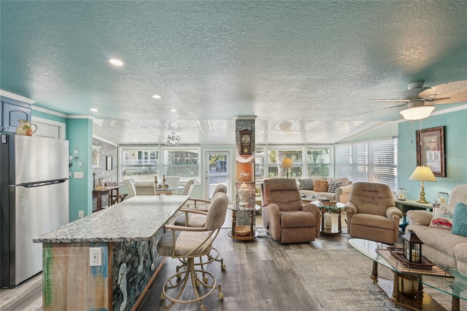 VENICE ISLE - Residential