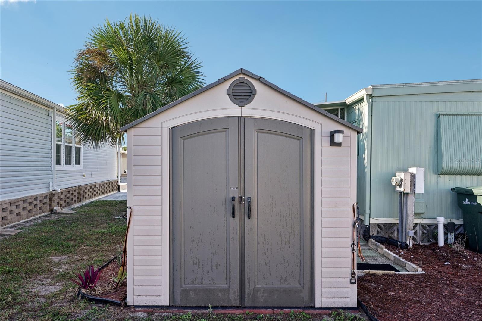 VENICE ISLE - Residential