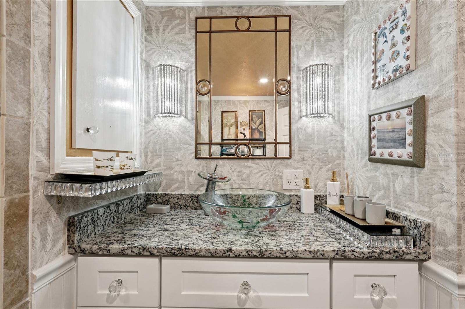 VENICE ISLE - Residential