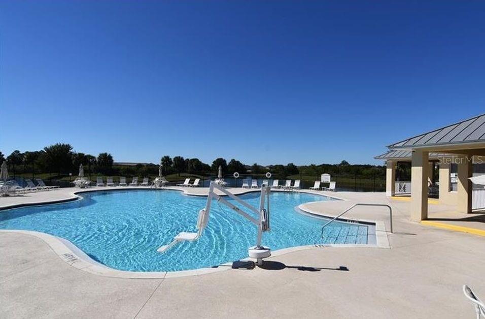 VILLAGES OF BLOOMINGDALE CONDO - Residential Lease