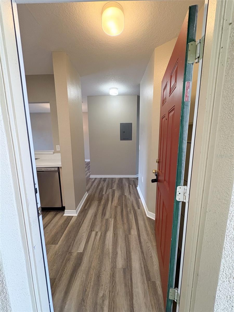 VILLAGES OF BLOOMINGDALE CONDO - Residential Lease