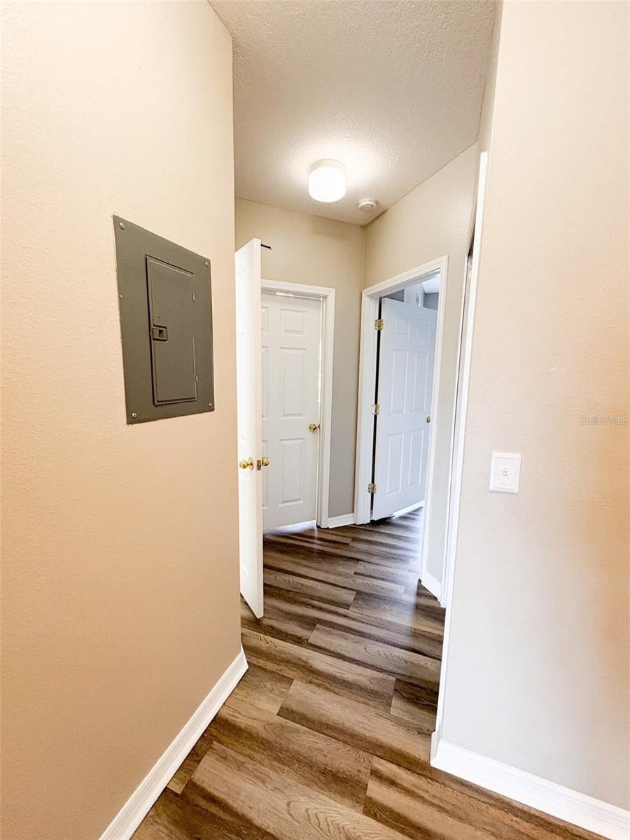 VILLAGES OF BLOOMINGDALE CONDO - Residential Lease