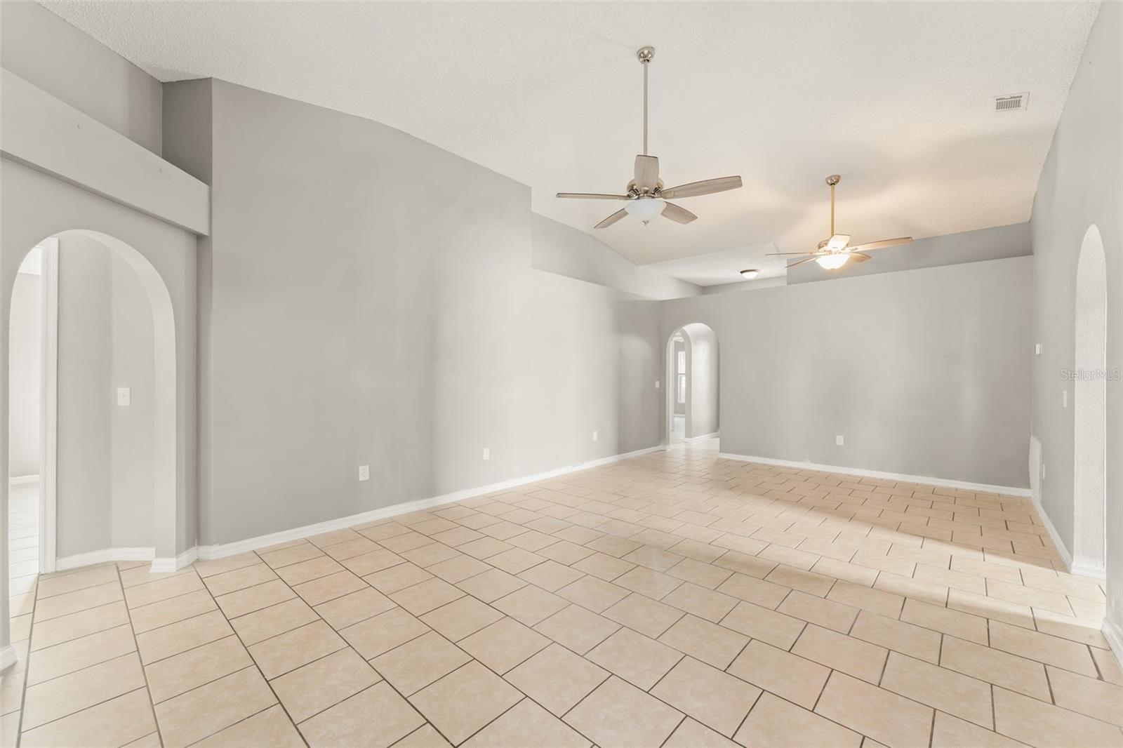 REMINGTON CLUB PH 02 - Residential