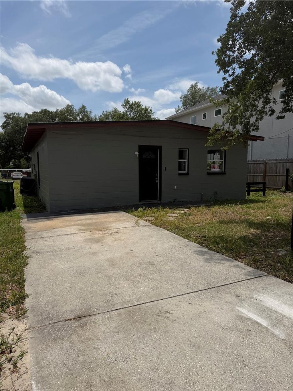 Photo of 2615 E 23rd Avenue, Tampa, FL 33605 (MLS # TB8500040)