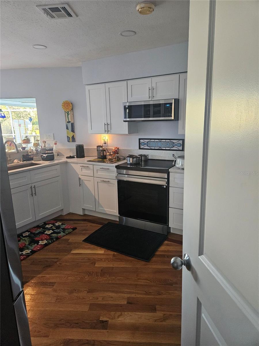 ENGLEWOOD ISLES SUB - Residential