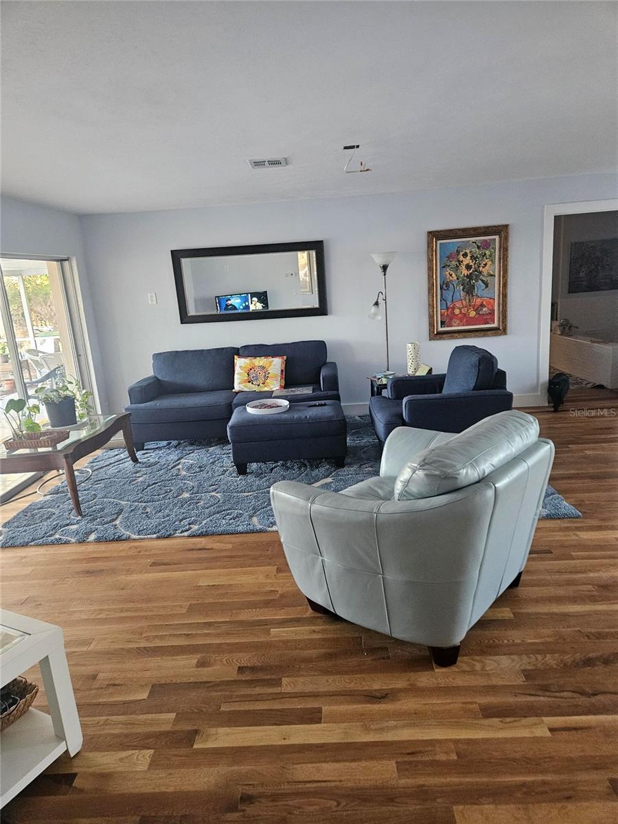 ENGLEWOOD ISLES SUB - Residential