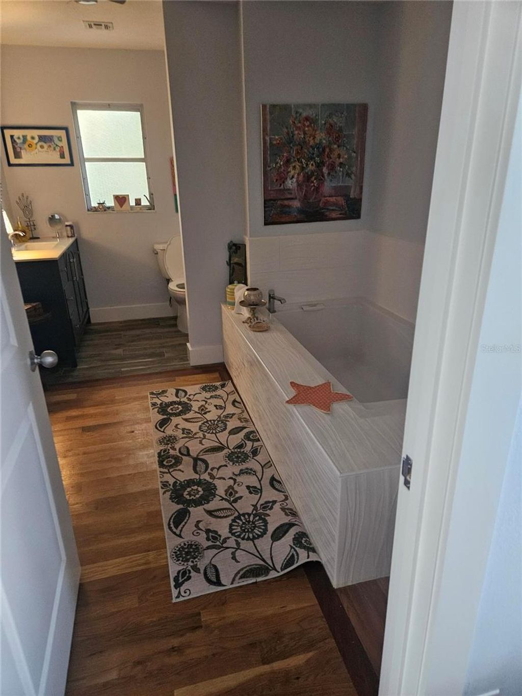 Photo of 43 Windsor Drive, Englewood, FL 34223 (MLS # O6399230)