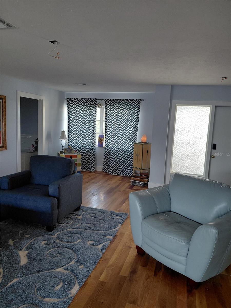 ENGLEWOOD ISLES SUB - Residential