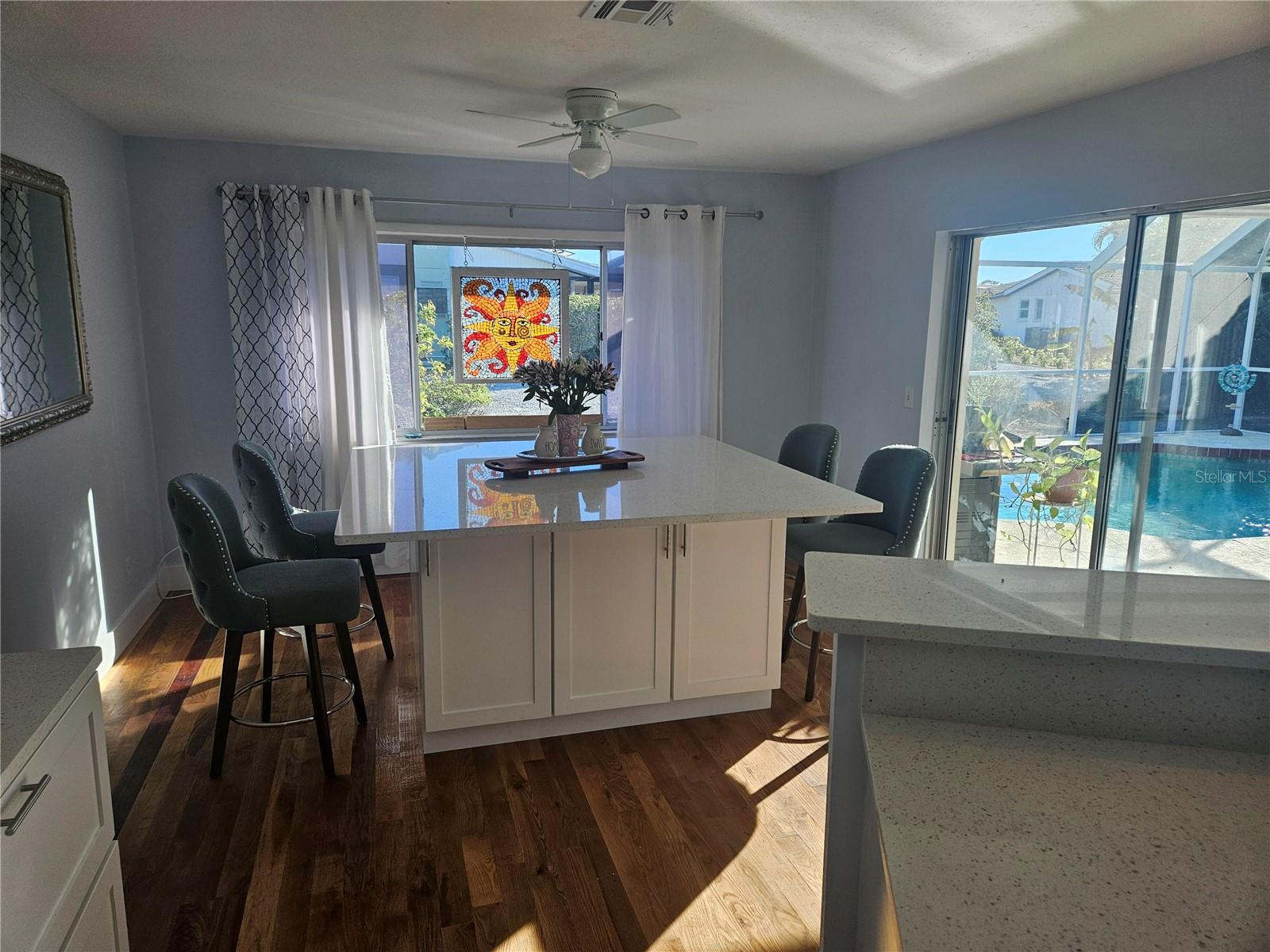 ENGLEWOOD ISLES SUB - Residential