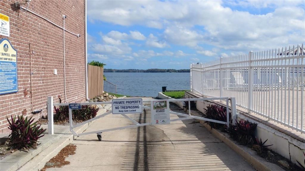 LAKE HOWELL ARMS CONDO - Residential