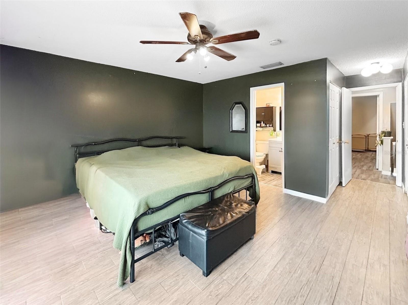 LAKE HOWELL ARMS CONDO - Residential