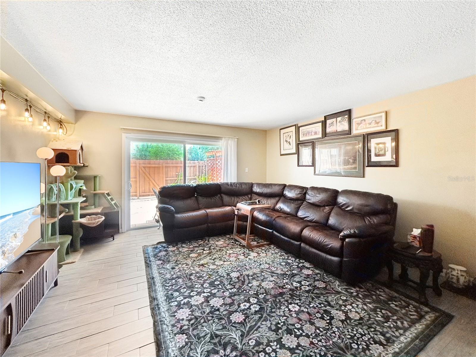 LAKE HOWELL ARMS CONDO - Residential