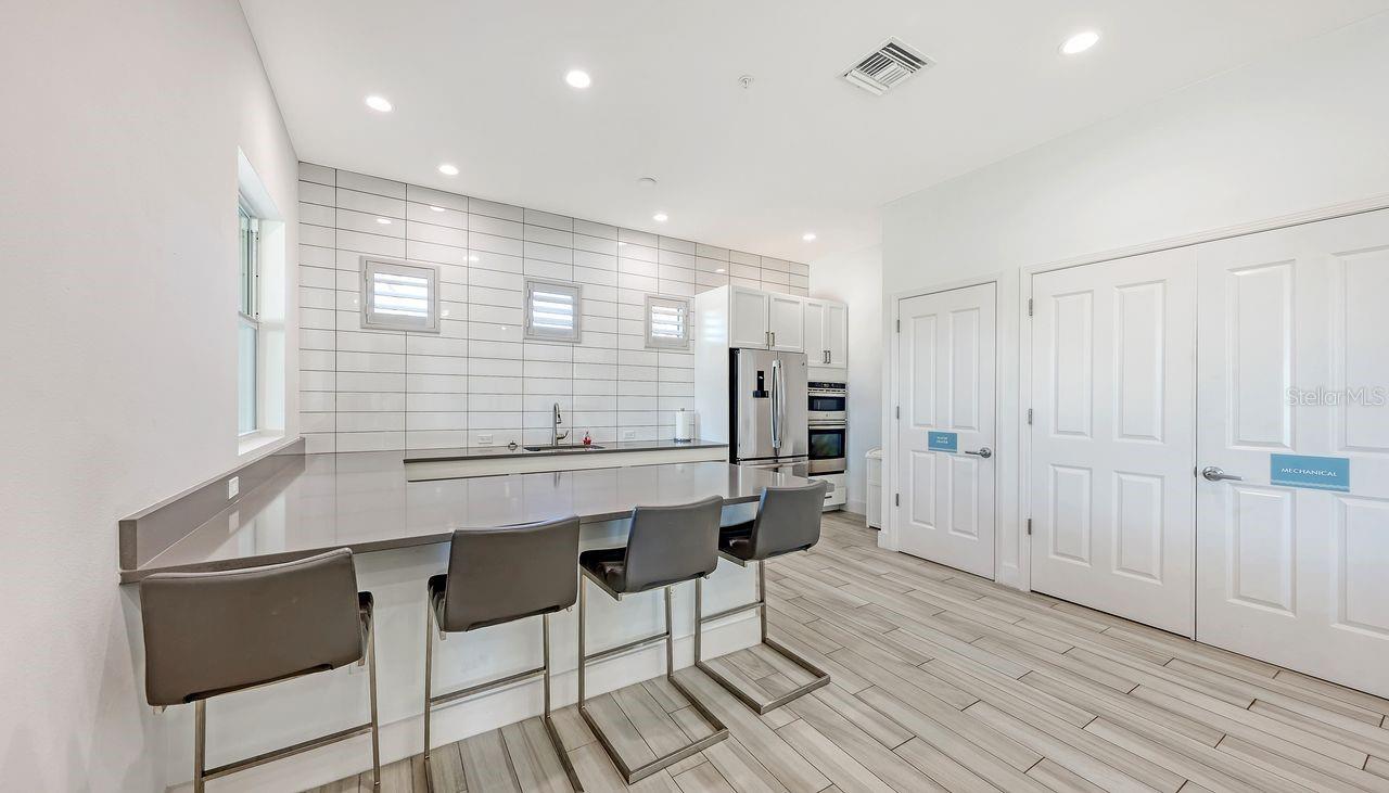 WATERFRONT AT MAIN STREET PH 1 - Residential