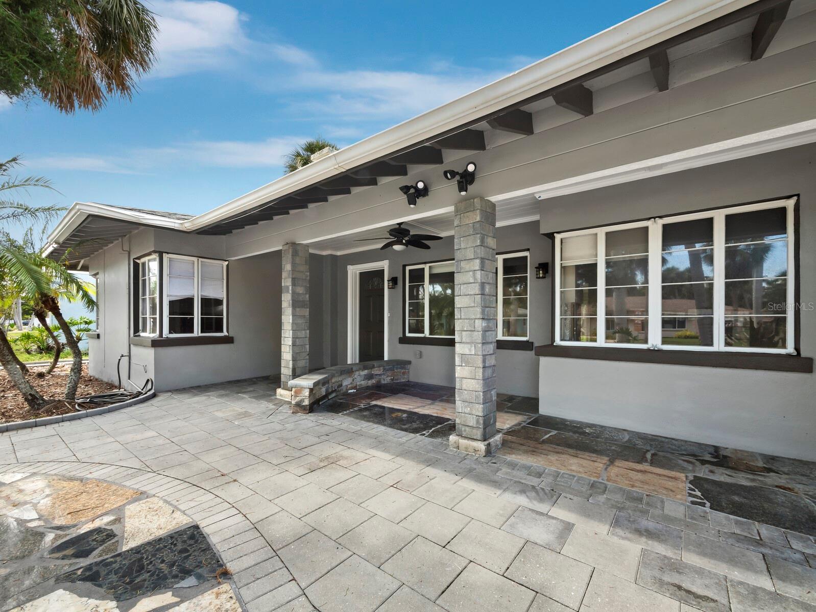 153 N ADAMS DRIVE