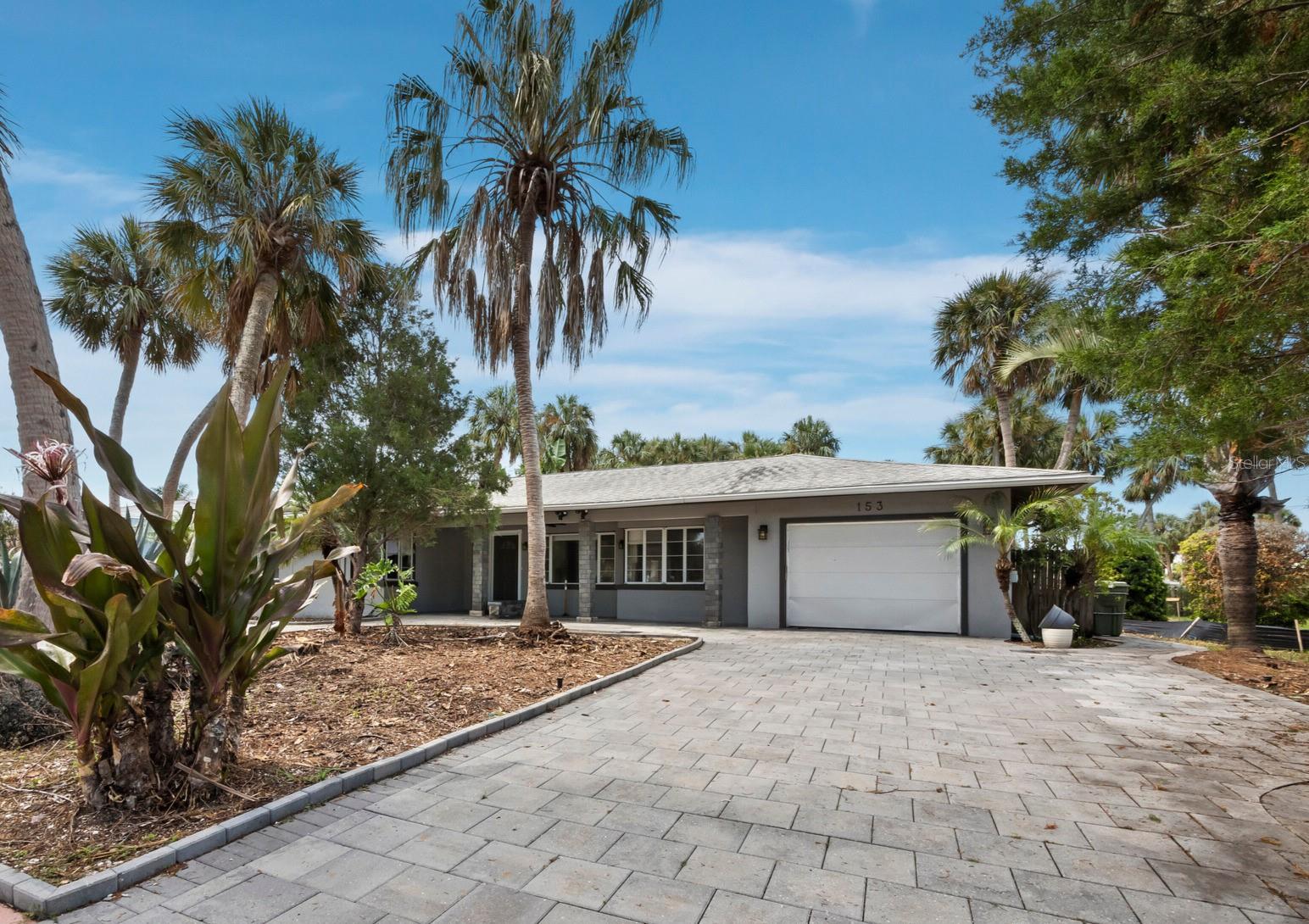 153 N ADAMS DRIVE