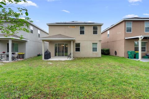 A home in DELAND