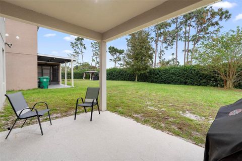 A home in DELAND