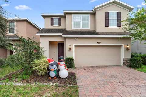 A home in DELAND