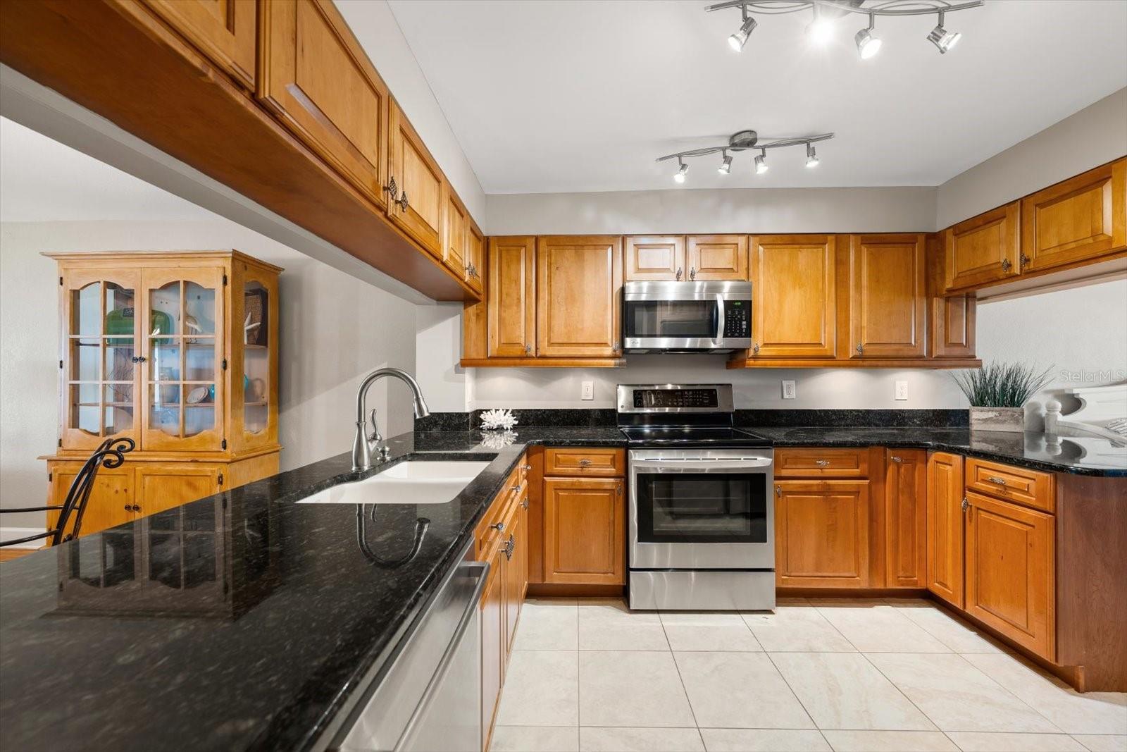 LIDO CONDO - Residential